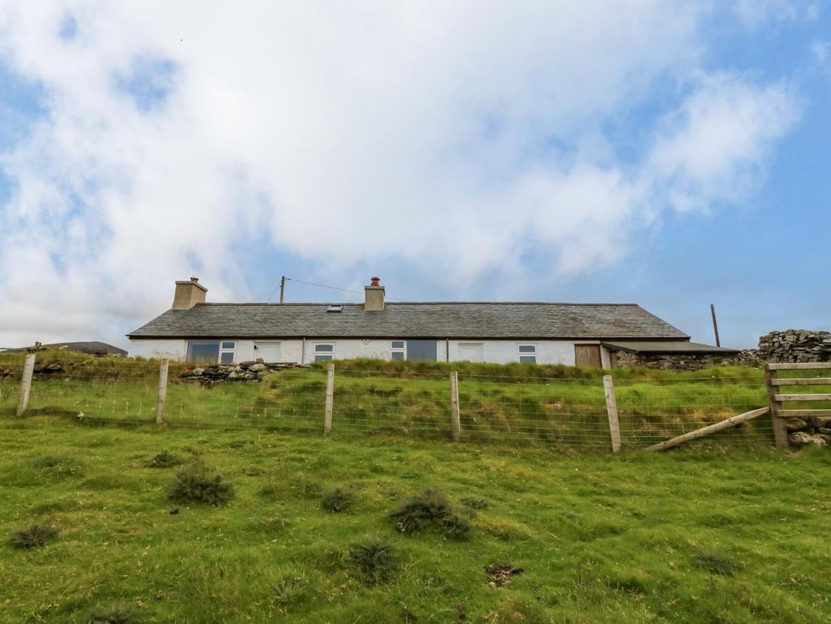 Bryn Derwen Villa เคอร์นาวอน ภายนอก รูปภาพ